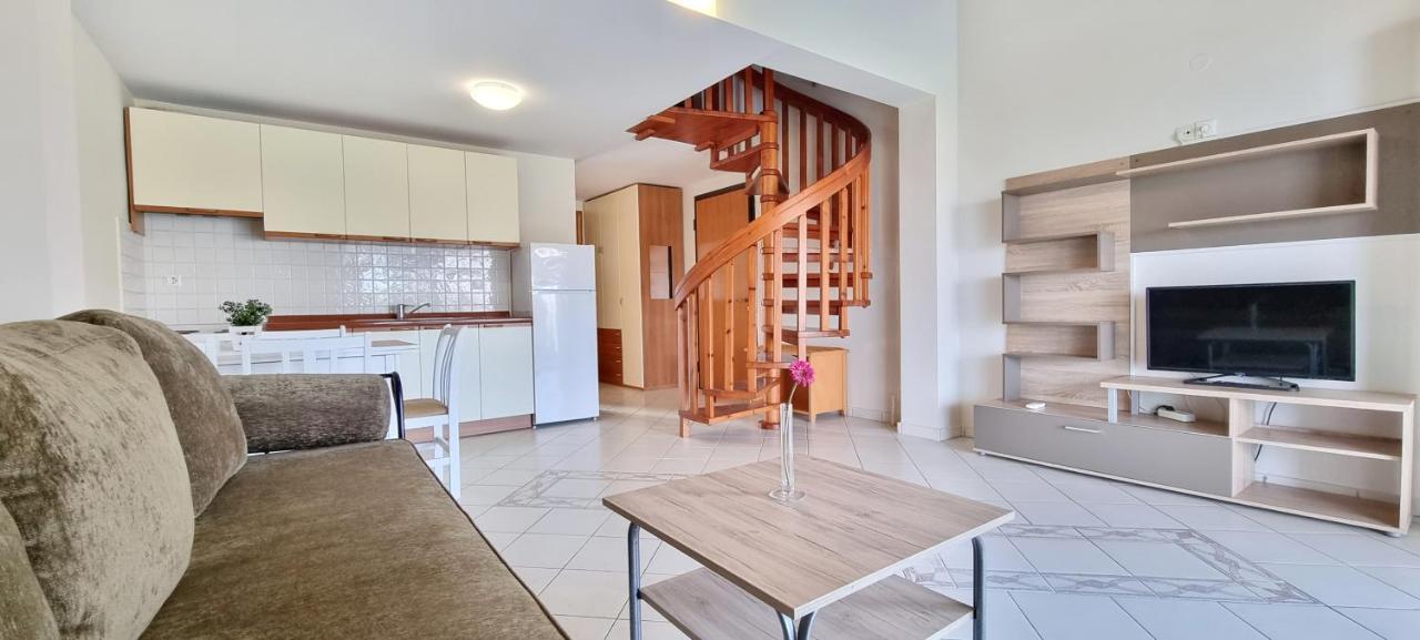 Bungalow White Apartments Polychrono Zewnętrze zdjęcie